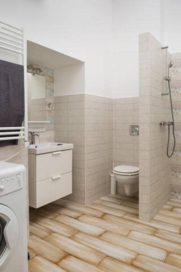 Hi-Bp Design Home Apartments In The Heart Of ブダペスト エクステリア 写真