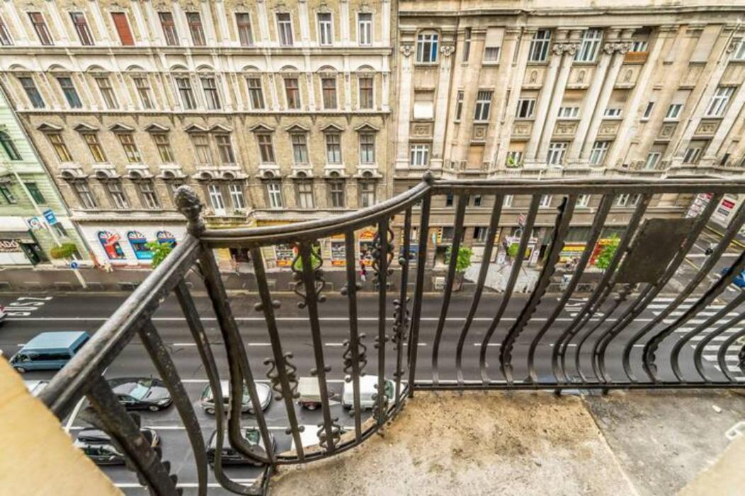 Hi-Bp Design Home Apartments In The Heart Of ブダペスト エクステリア 写真
