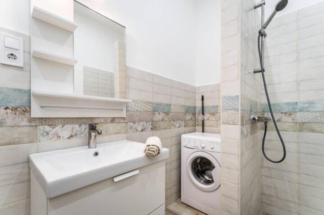 Hi-Bp Design Home Apartments In The Heart Of ブダペスト エクステリア 写真