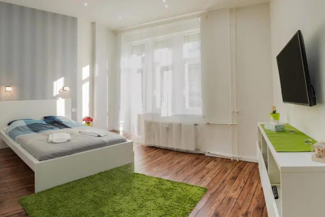 Hi-Bp Design Home Apartments In The Heart Of ブダペスト エクステリア 写真